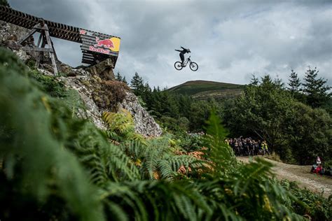 RED BULL HARDLINE 2024 .